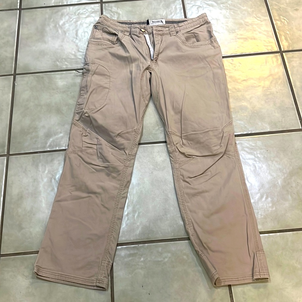 Mountain khaki camber 106